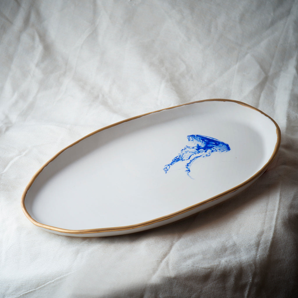Serving plate with jellyfish and gold